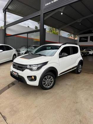 FIAT MOBI 1.0 EVO FLEX TREKKING MANUAL